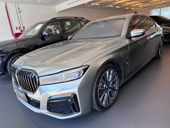 BMW 745Le 3.0 TWINPOWER HÍBRIDO M SPORT AUTOMÁTICO